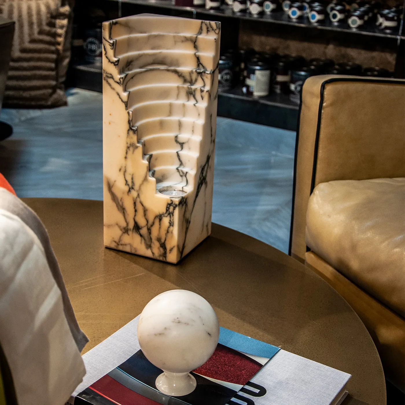 Amphitheatre Lamp in Paonazzo Marble