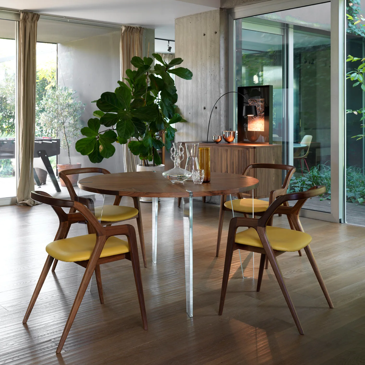 Sospeso Walnut Table 4