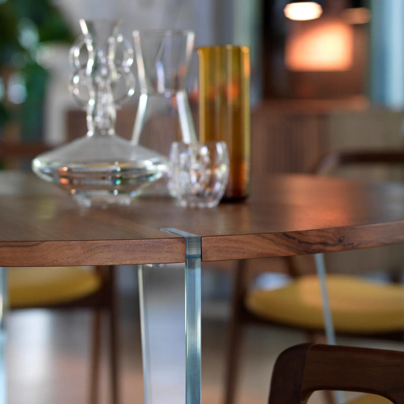 Sospeso Walnut Table 4