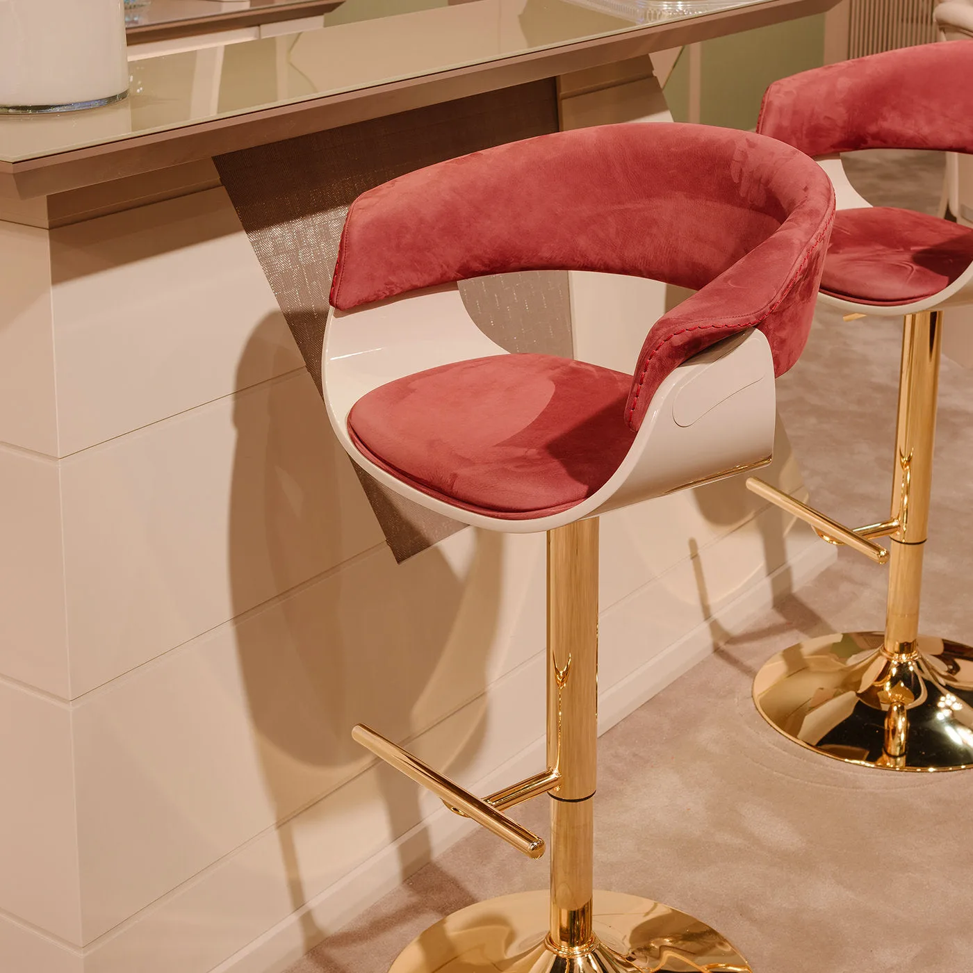 Swivel Joyce Bar Stool By Pino Vismara