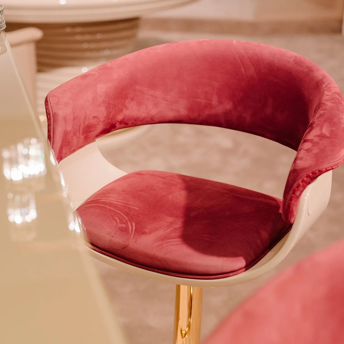 Swivel Joyce Bar Stool By Pino Vismara