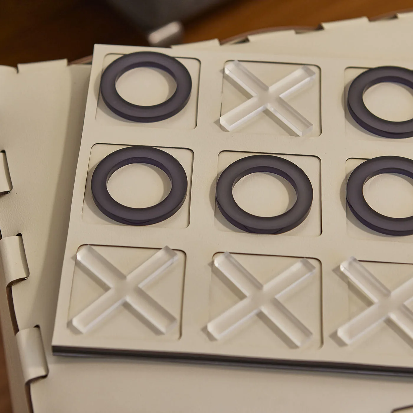 Tic Tac Toe Panna Cotta Leather Game