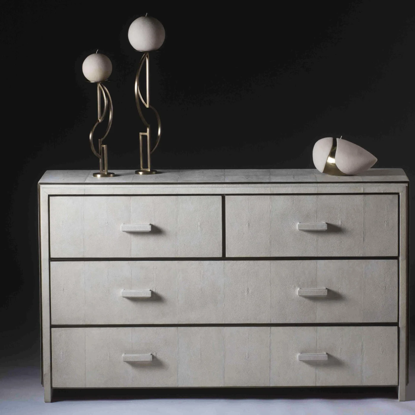 Tomboy Chest of Drawers & Mirror