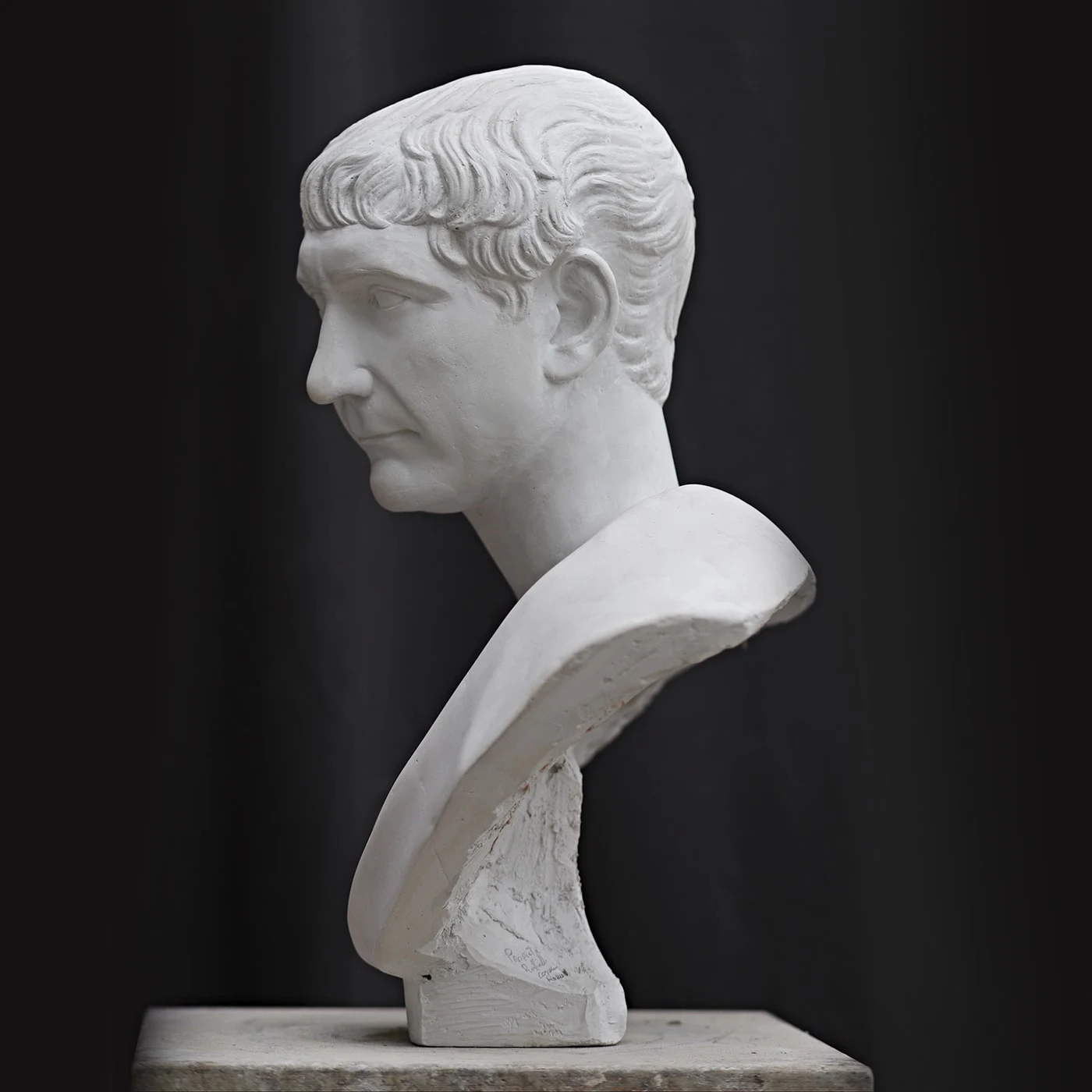 Traiano Bust