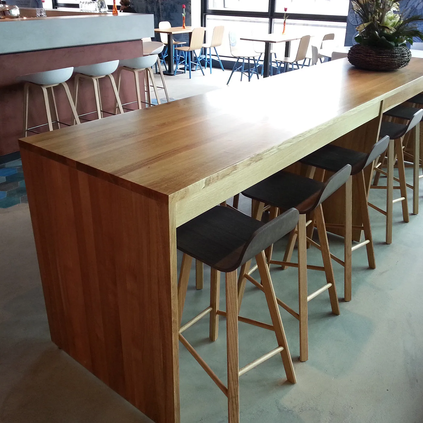 Tria Low Back Brown Barstool