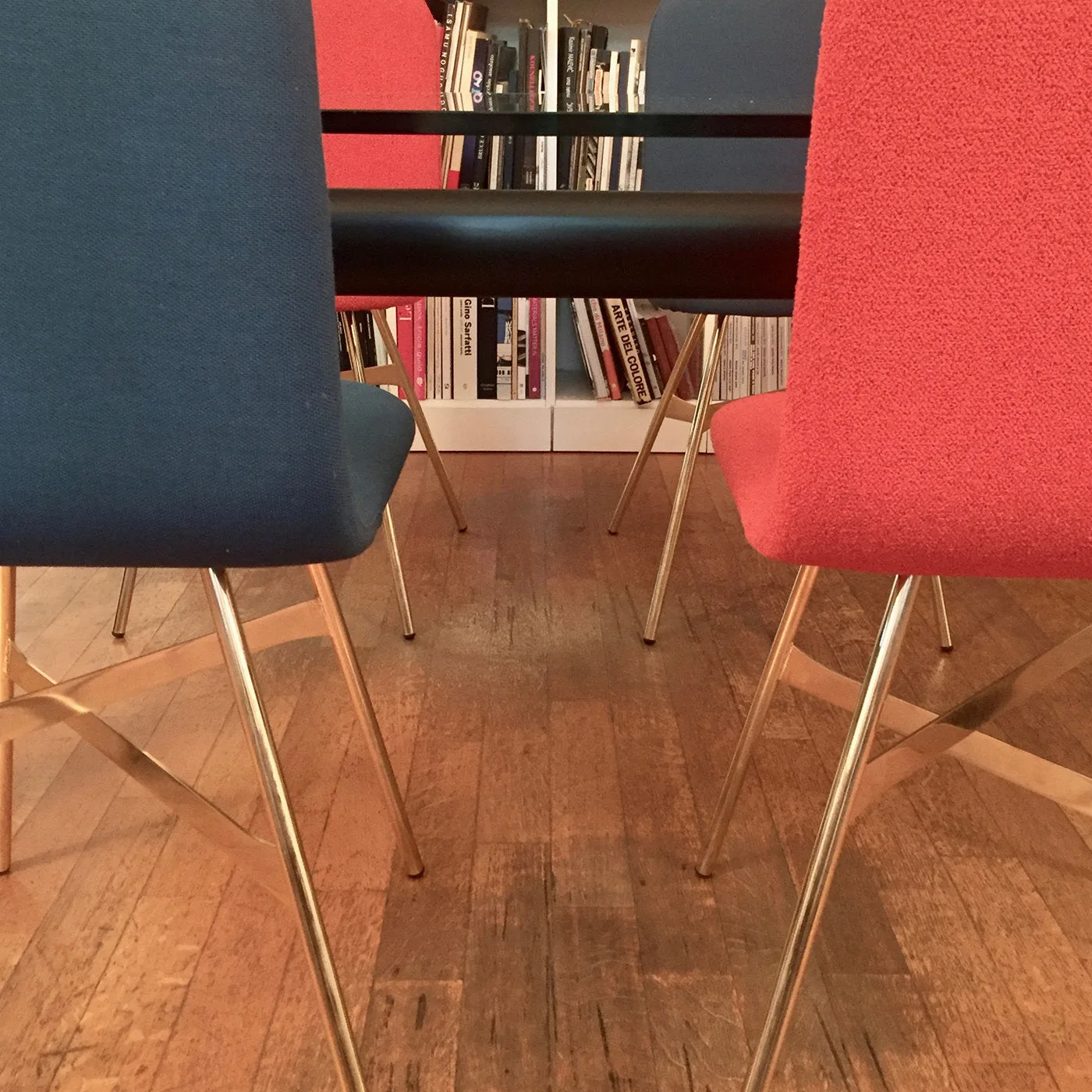 Tria Simple Gold Chili Red Wood Chair