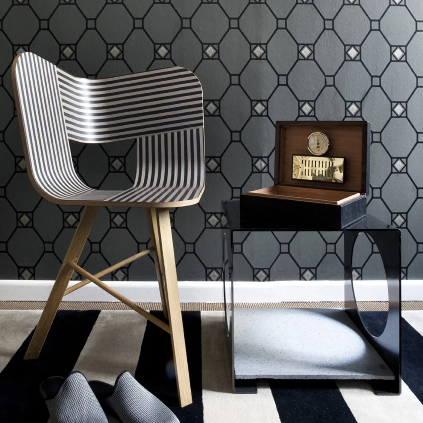 Tria Wood Open Back Chair in Ivory and Black