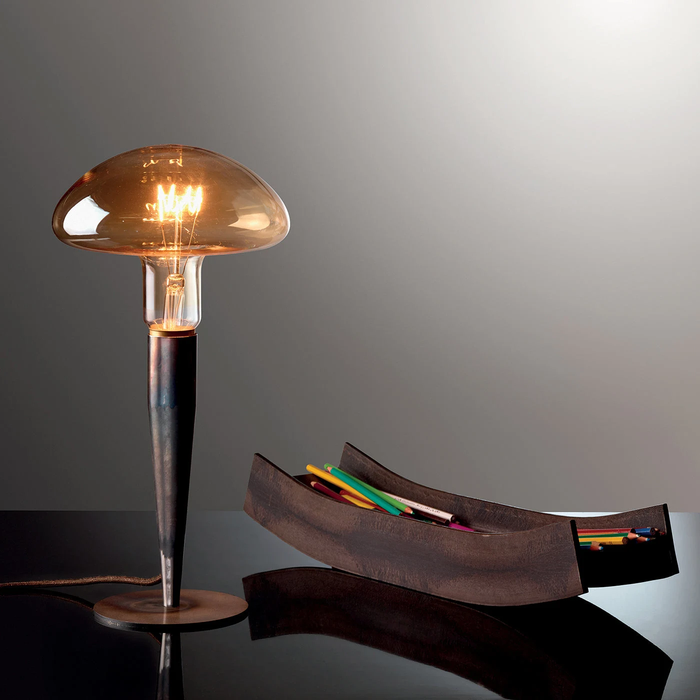 Unidea Table Lamp