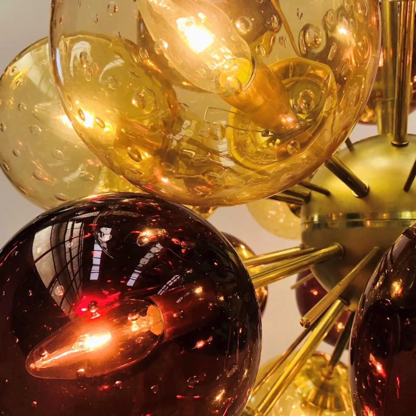 Ventiquattro Sputnik Chandelier