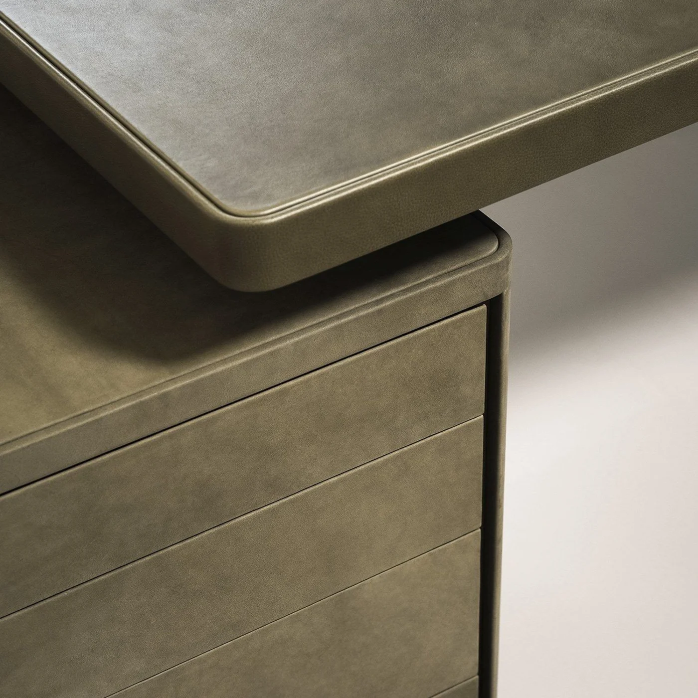 Verba Volant Slim Office Desk Byroberto Lazzeroni