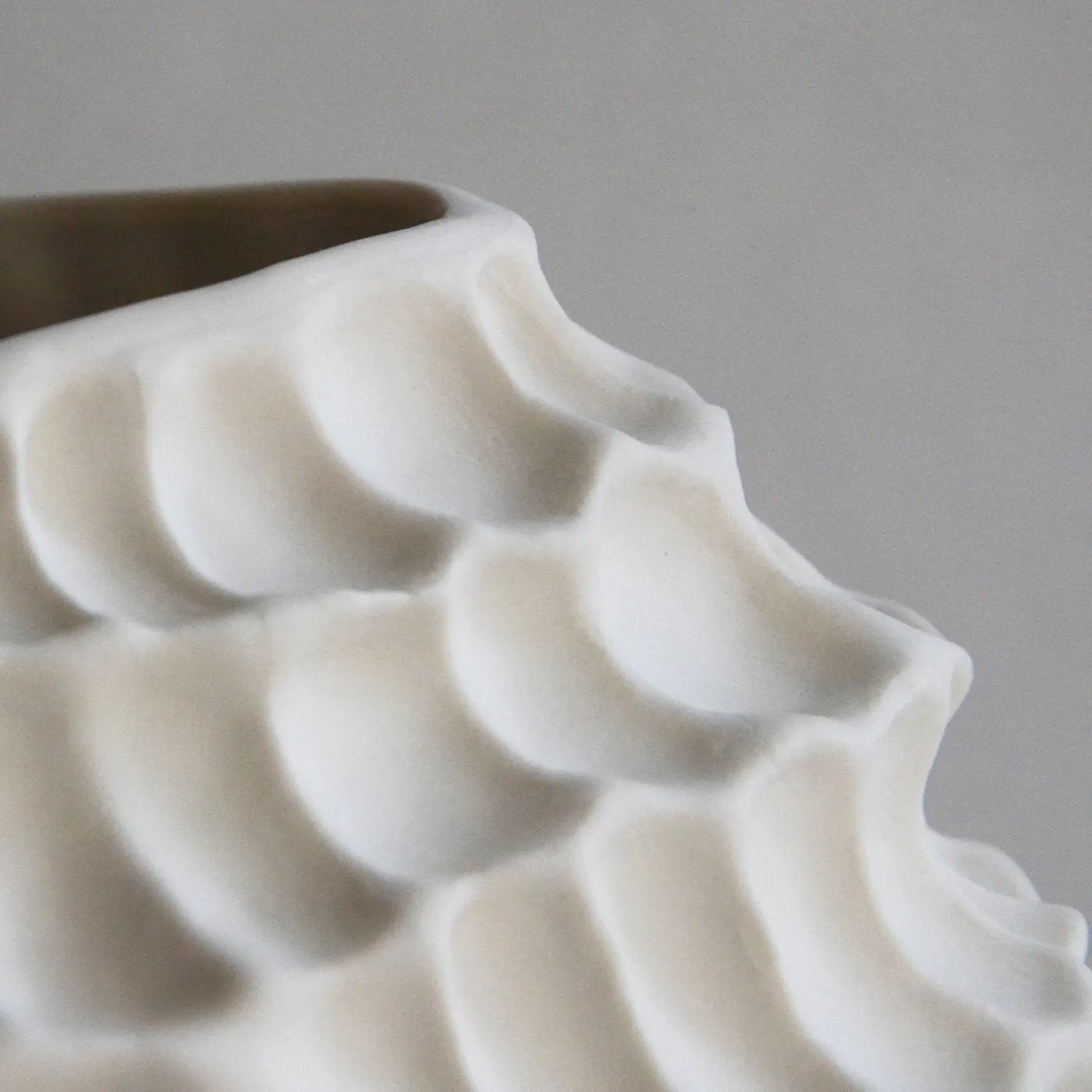 Verona White Sporos Vase