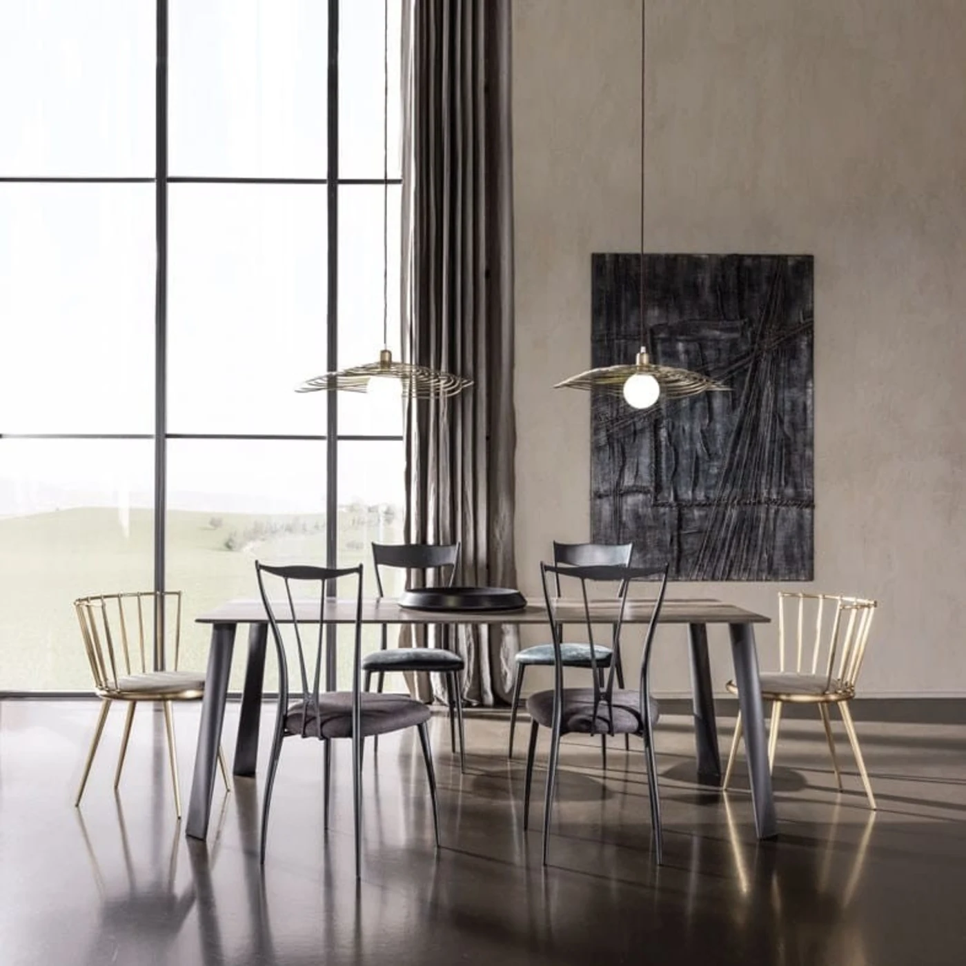 Vilma Iron Chair With Integrated Cushion