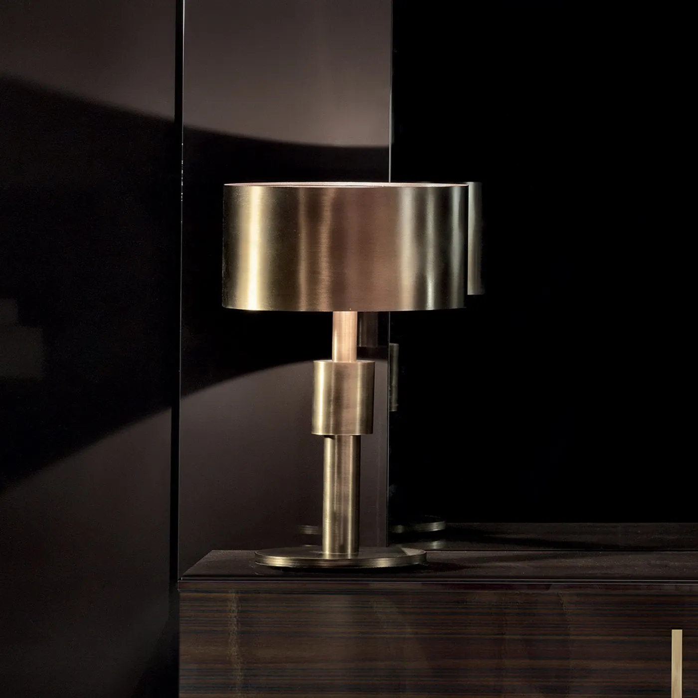 Weybridge Tubular Pedestal Lamp