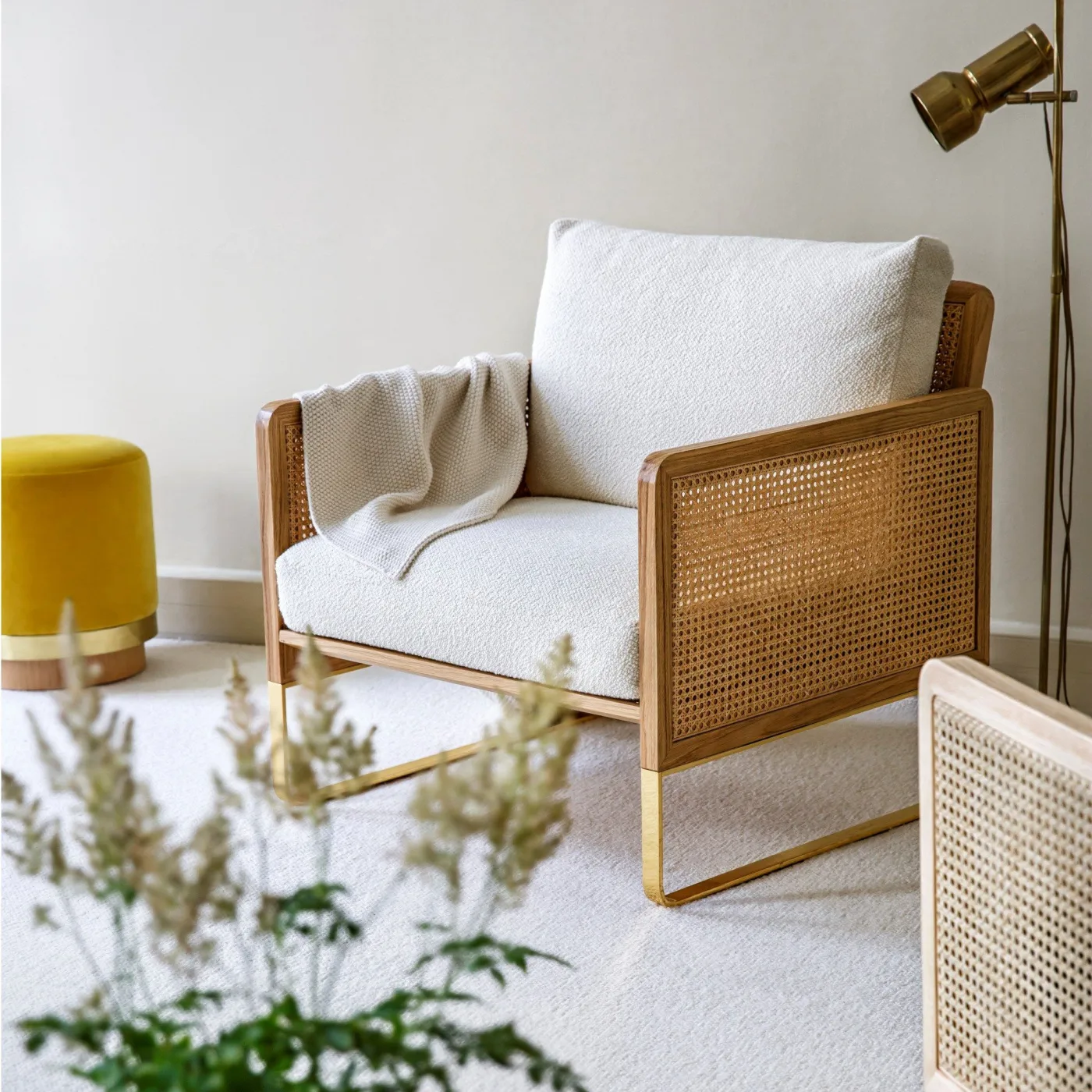 Wicker Vintage Style Upholstered Velvet Armchair With Removable Cover