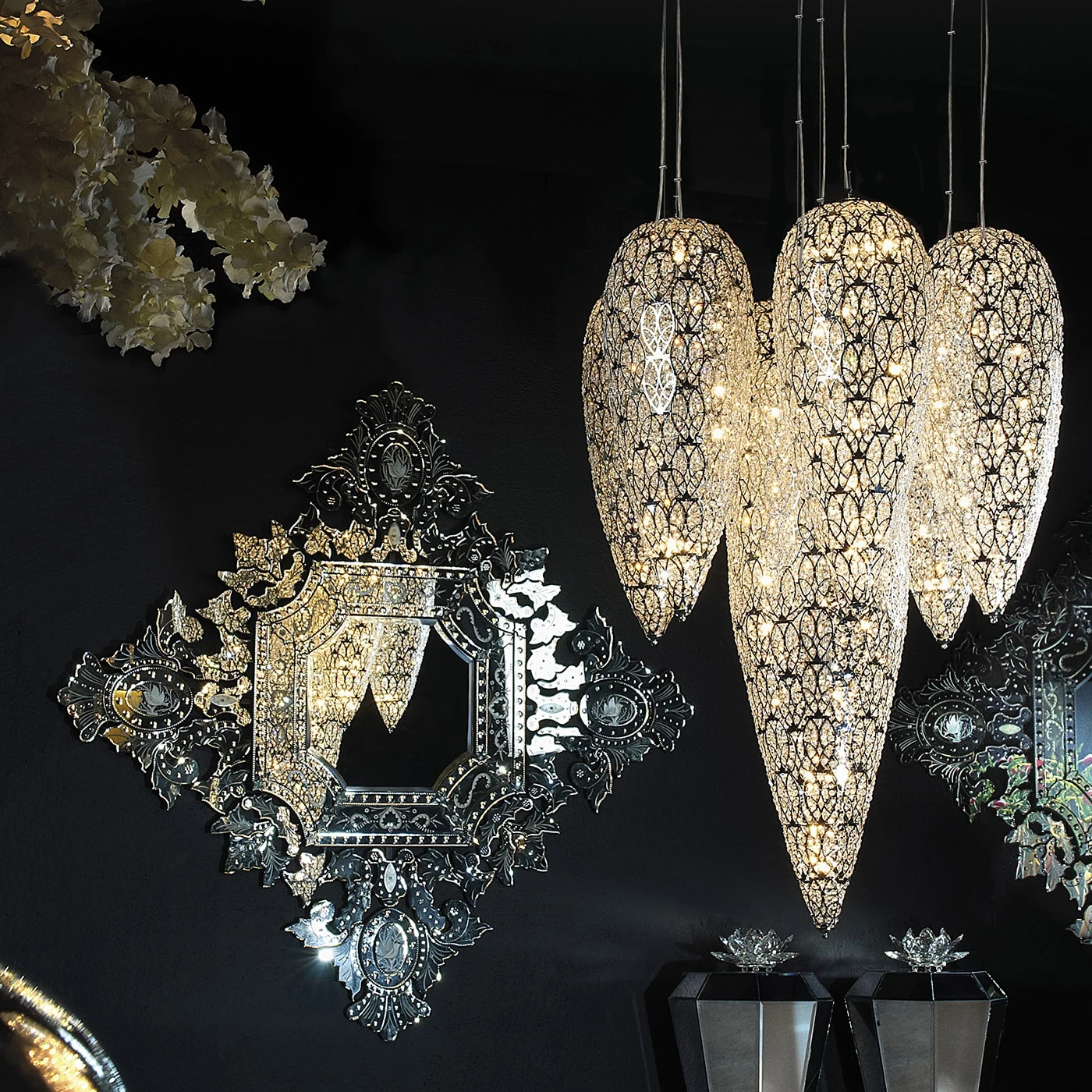 Arabesque Sensation 7-Light Chandelier
