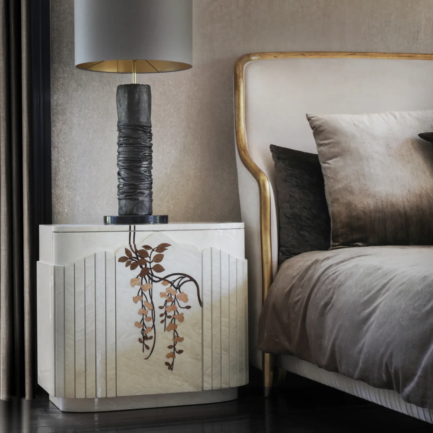 how high should nightstand be next to bed - Factors to consider height 