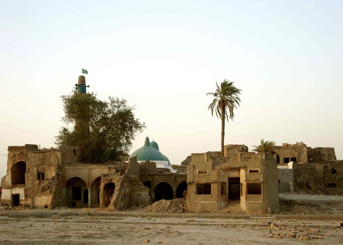 Kirkuk’s  smogged horizon