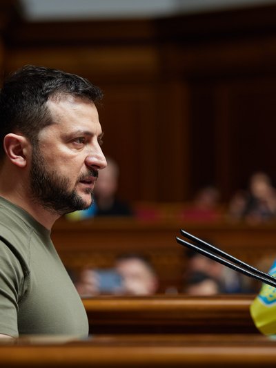 The rubber-stamp Rada