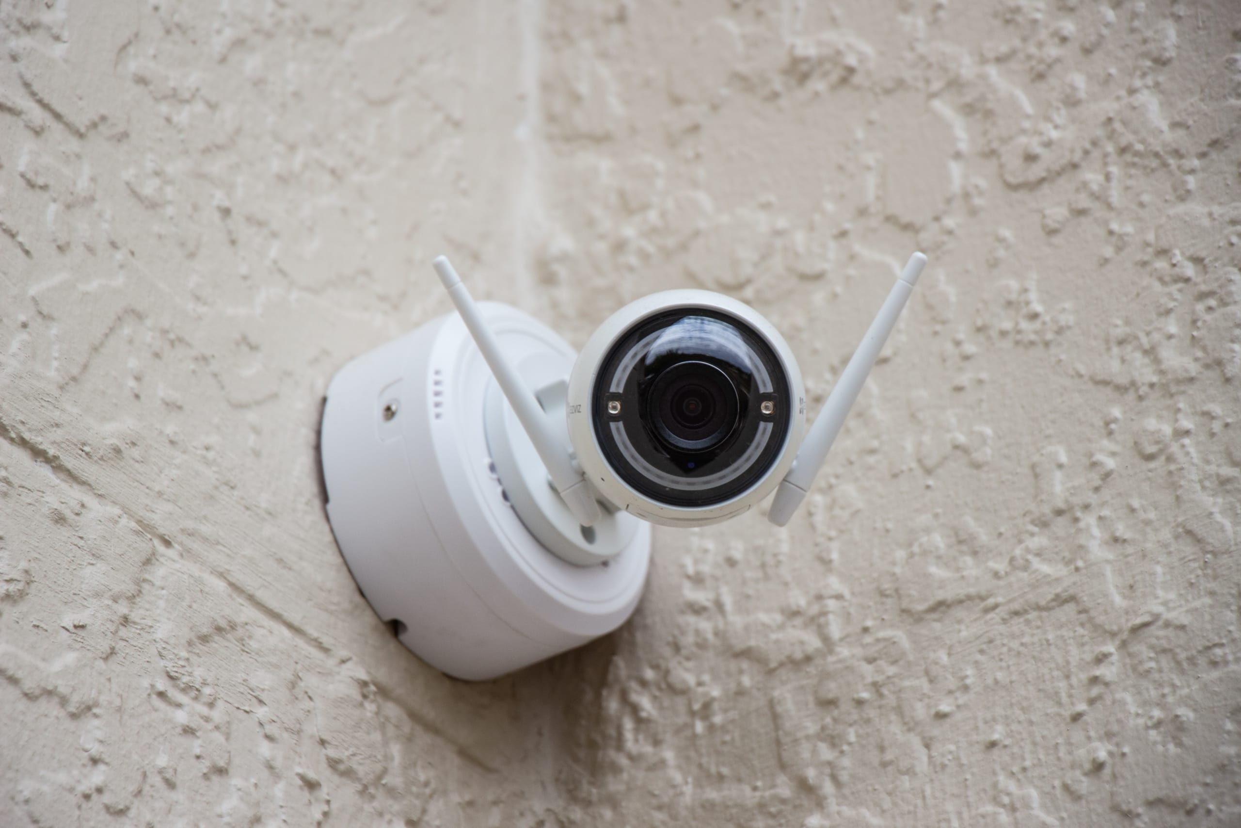 Camara de seguridad ezviz C8C