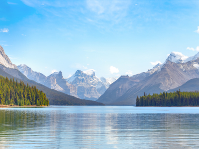 maligne lake.jpeg