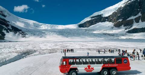 Canada - Icefields Parkway - Snowmobile.jpg
