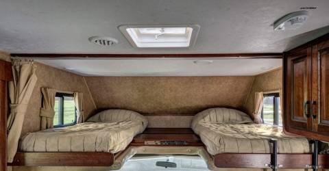 CanadaDream - Motorhome - Senge.jpg