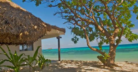 Fiji - Strand 2.jpg