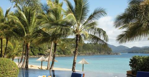 beach-club-pool