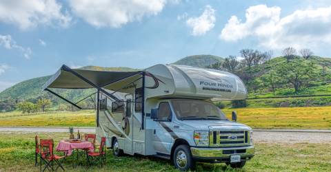 C22-24 road bear rv usa autocamper motorhome outside front.jpg