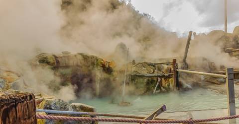 hakone onsen.jpeg