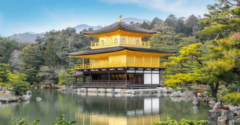 Den Gyldne Pavilions tempel i Kyoto