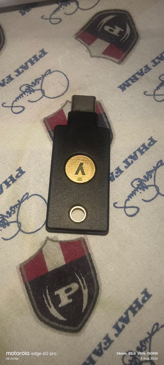 YubiKey 5 NFC USB-A Hardware Security Key – Factory Reset – Excellent Condition(Brand-Yubico) for sale in Madhupur, Jharkhand