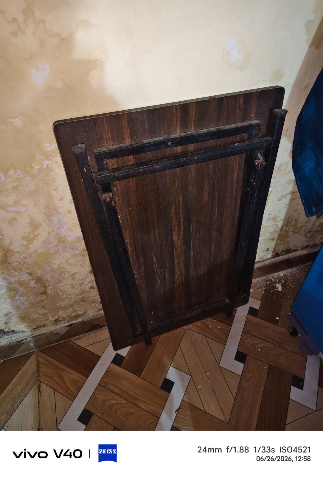Foldable study table for sale in Bhopal, Madhya Pradesh