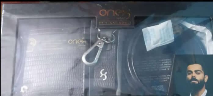 UNUSED UNOPENED ONE8 SELECT LEATHER SET (WALLET, BELT, KEYRING) for sale in Delhi, Delhi