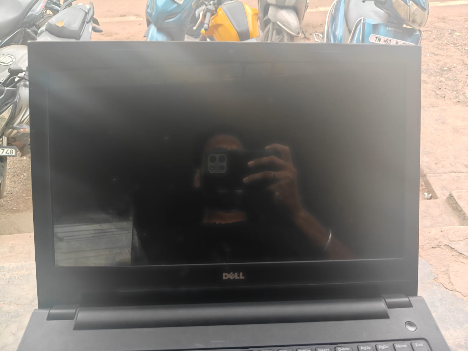 Dell laptop for sale in Mangalore, Karnataka