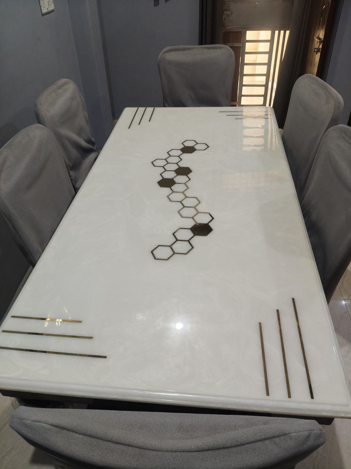 Italian dinning table - Image 1