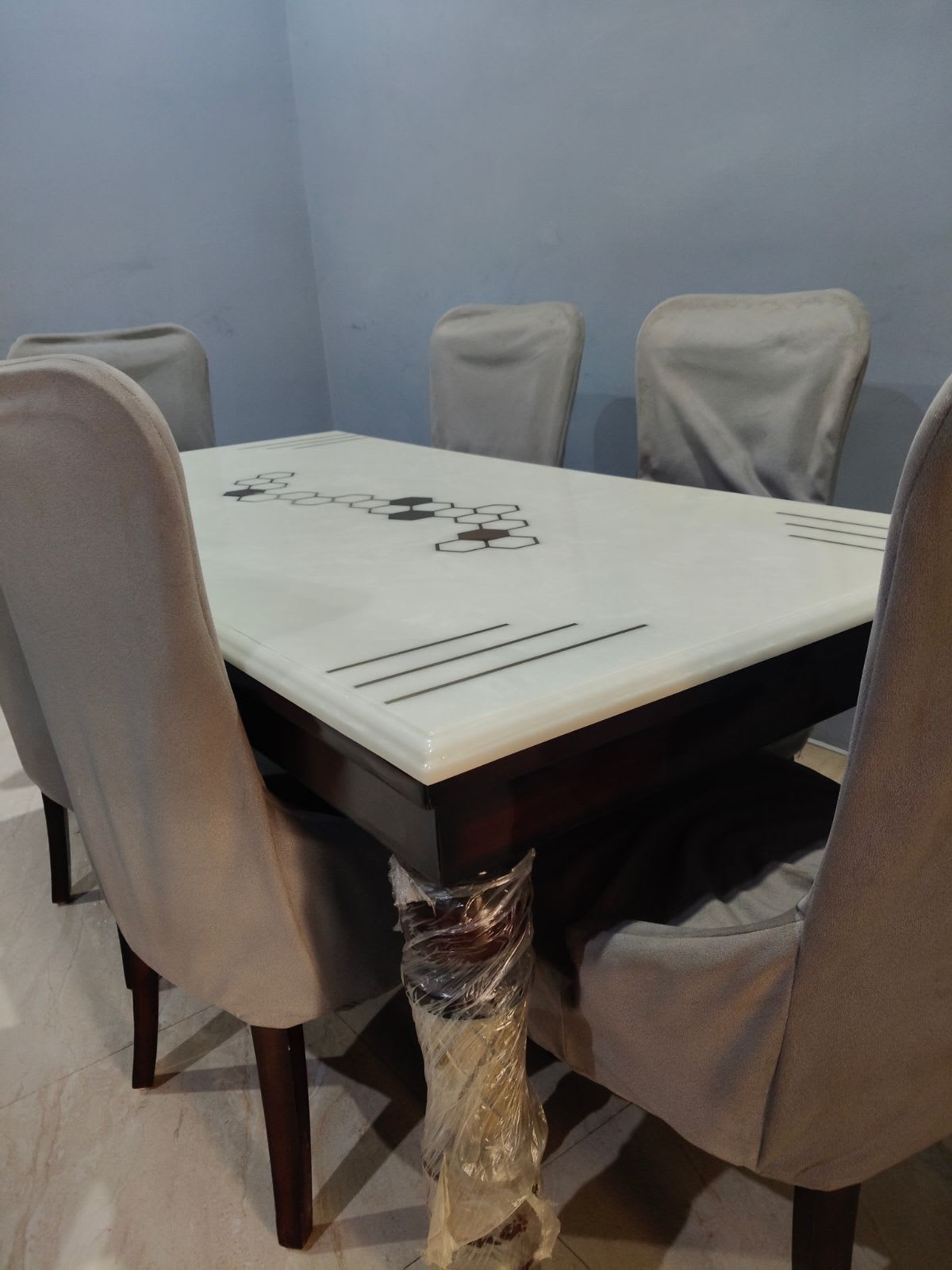 Italian dinning table - Thumbnail 4