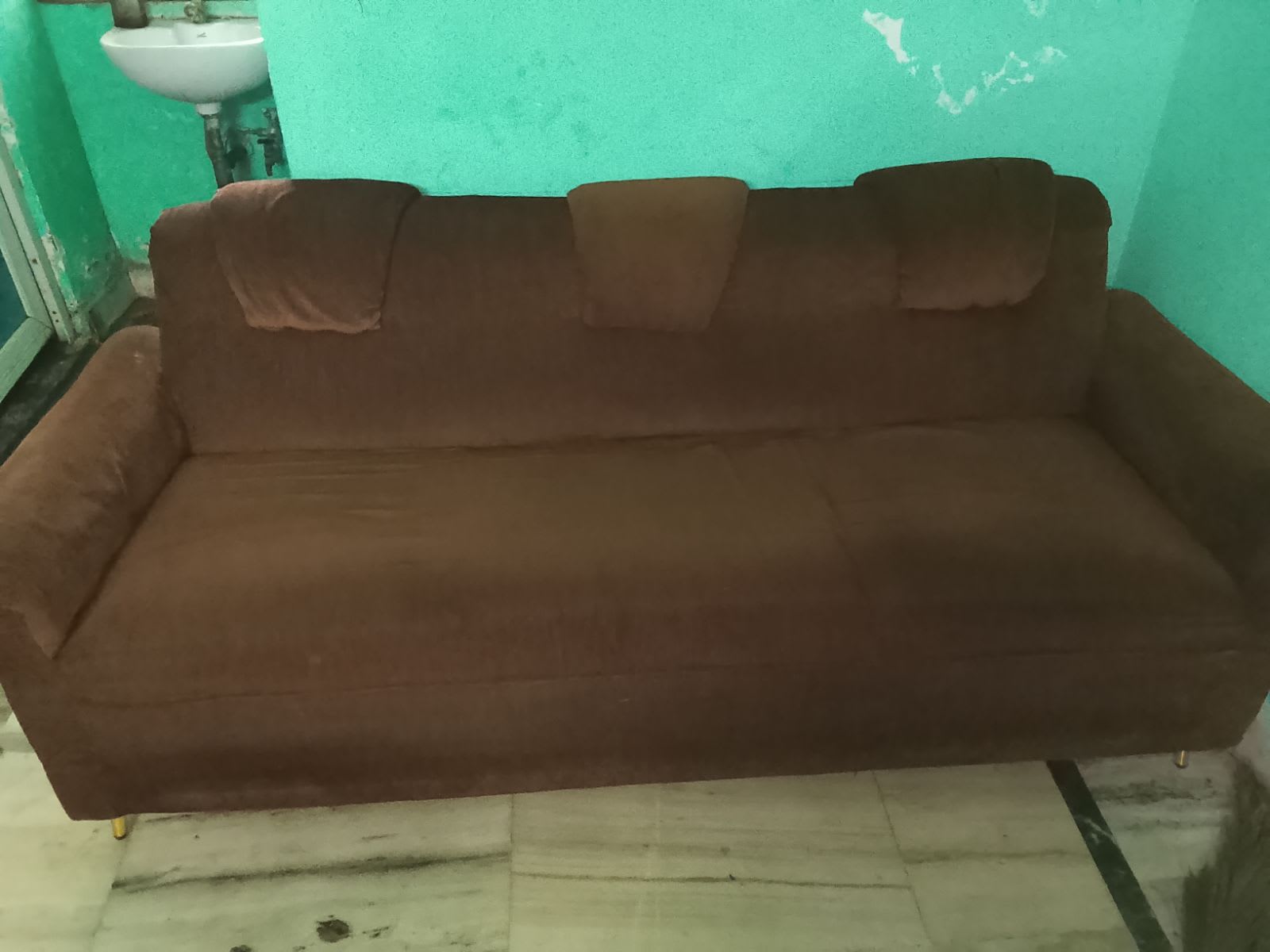 Sofa 5 seator with center table - Image 1