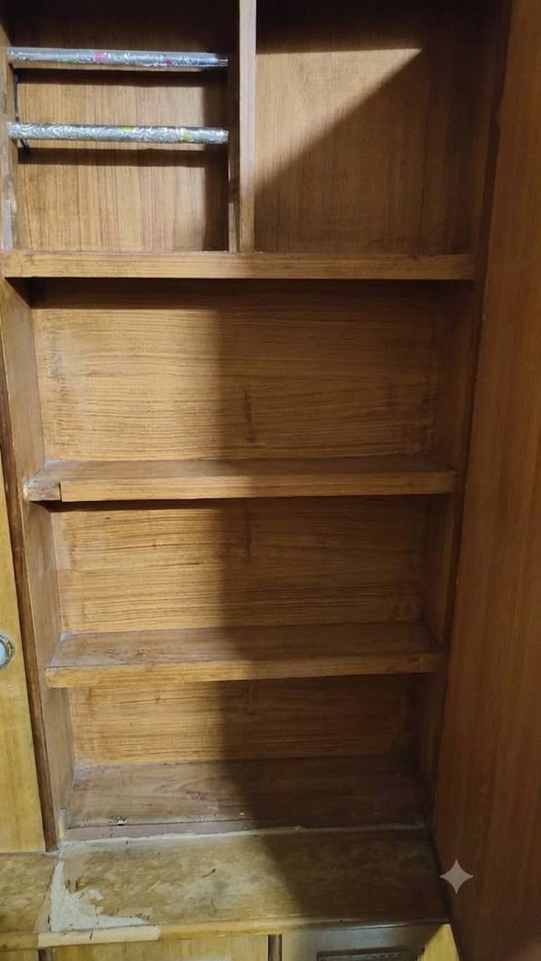 Wooden Dressing Table - Thumbnail 2