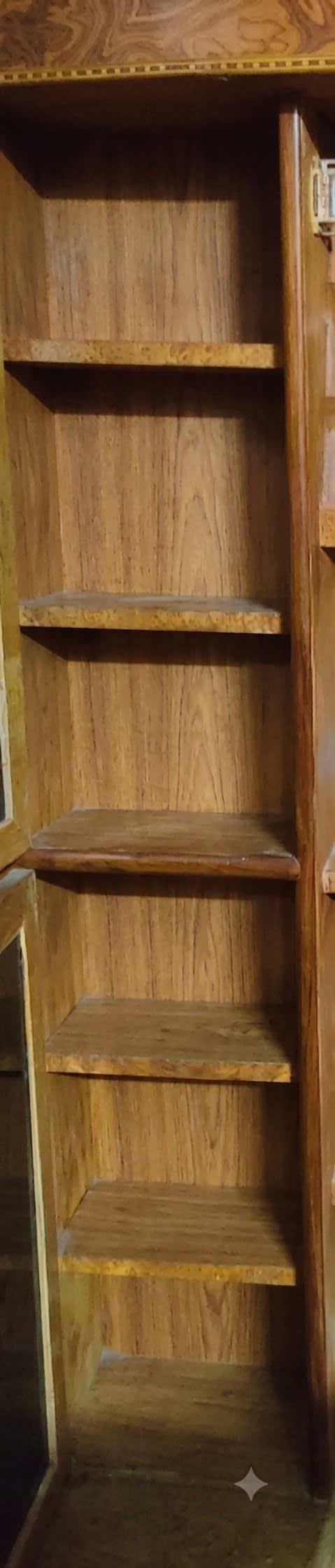 Wooden Dressing Table - Thumbnail 3