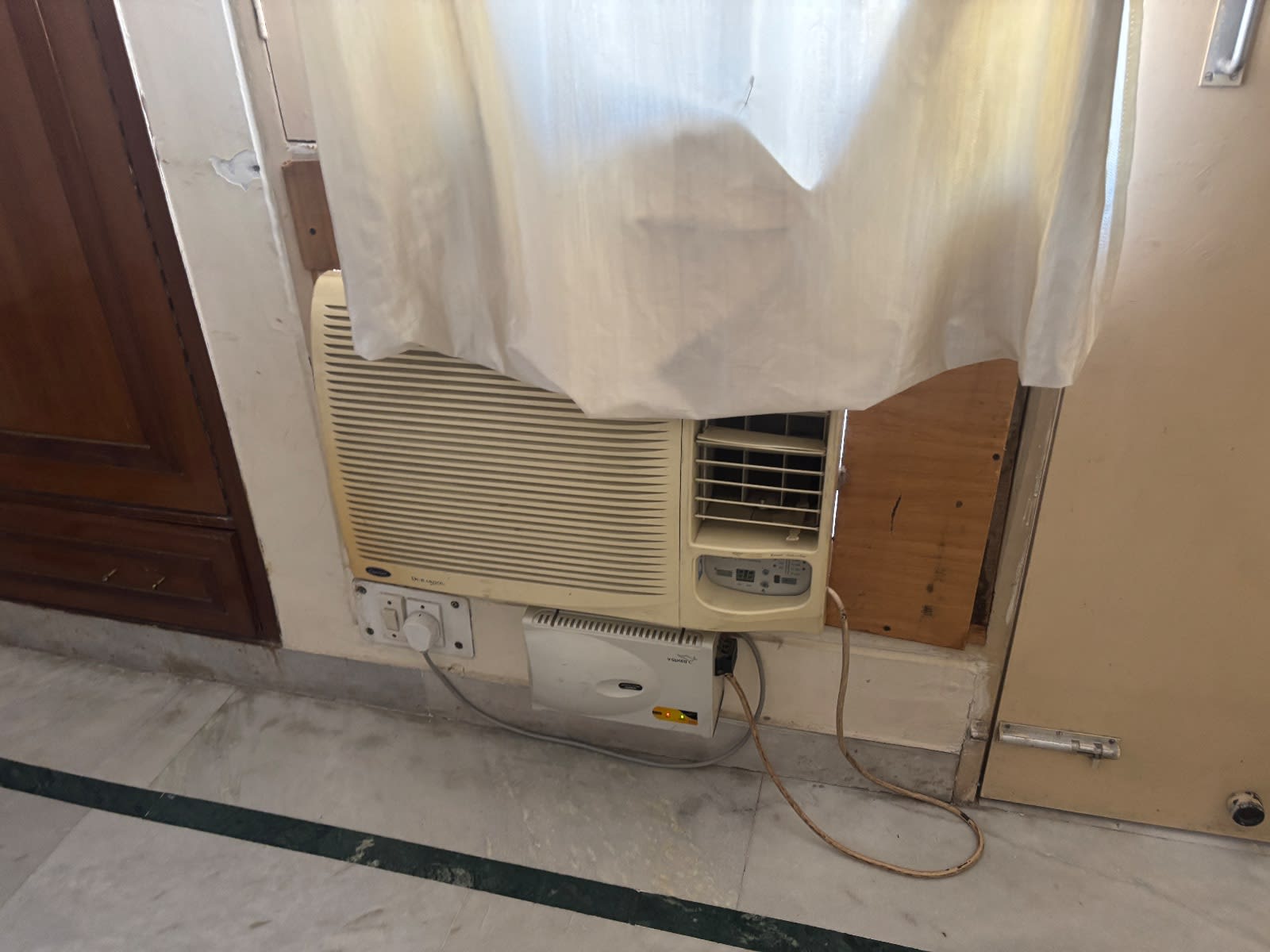 Furniture ACs and sofa for sale - Thumbnail 9