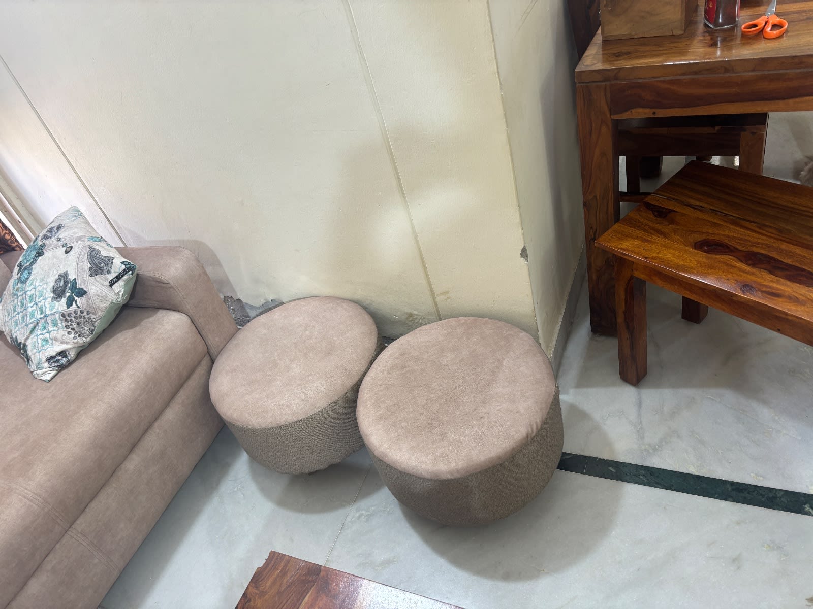 Furniture ACs and sofa for sale - Thumbnail 3