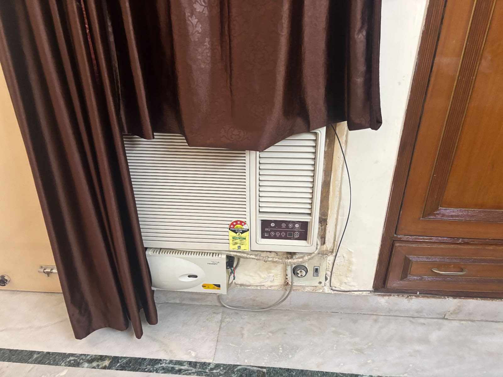Furniture ACs and sofa for sale - Thumbnail 10