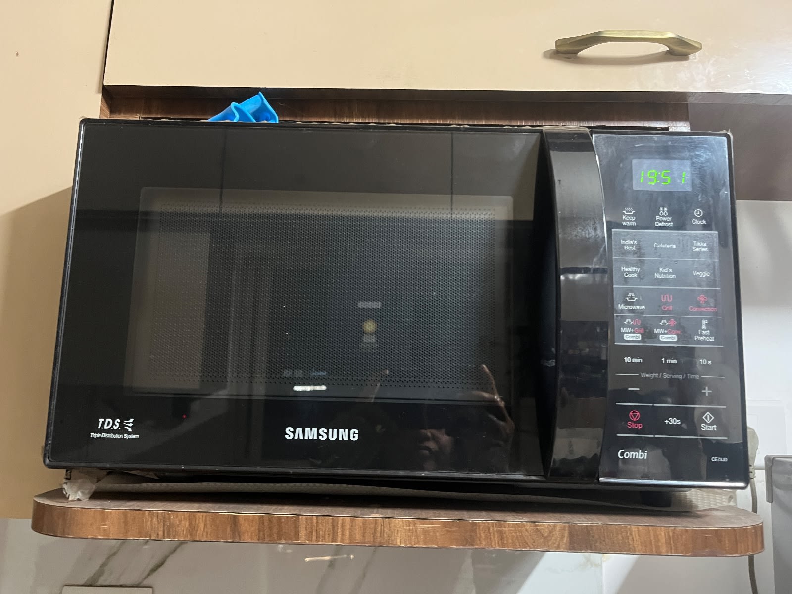 Microwave for sale in Pune, Maharashtra