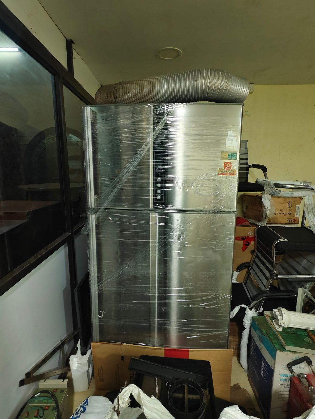 Hitachi Inverter Double Door Top Freezer Refrigerator - Thumbnail 3