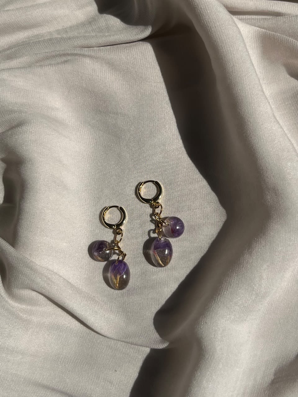 Earrings with real flowers in resin & stainless steel