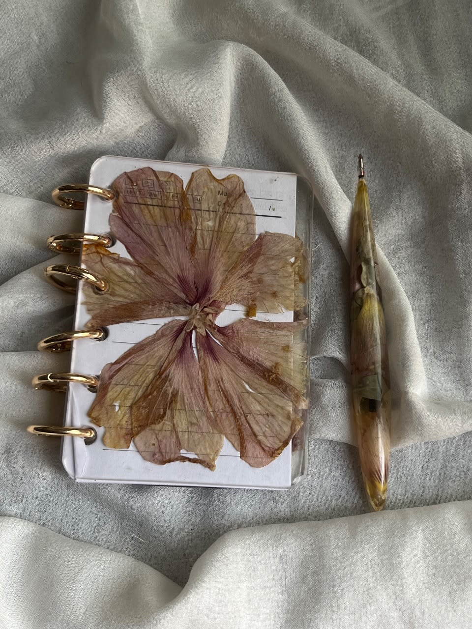 Notebook with real flowers & a matching pen