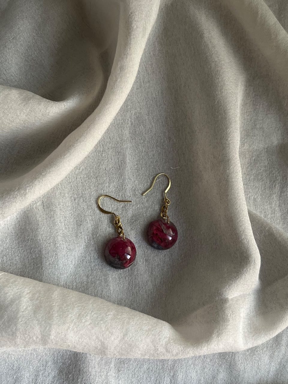 Earrings with real flowers in resin & stainless steel