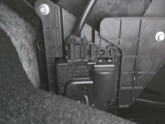blend door actuator clicking