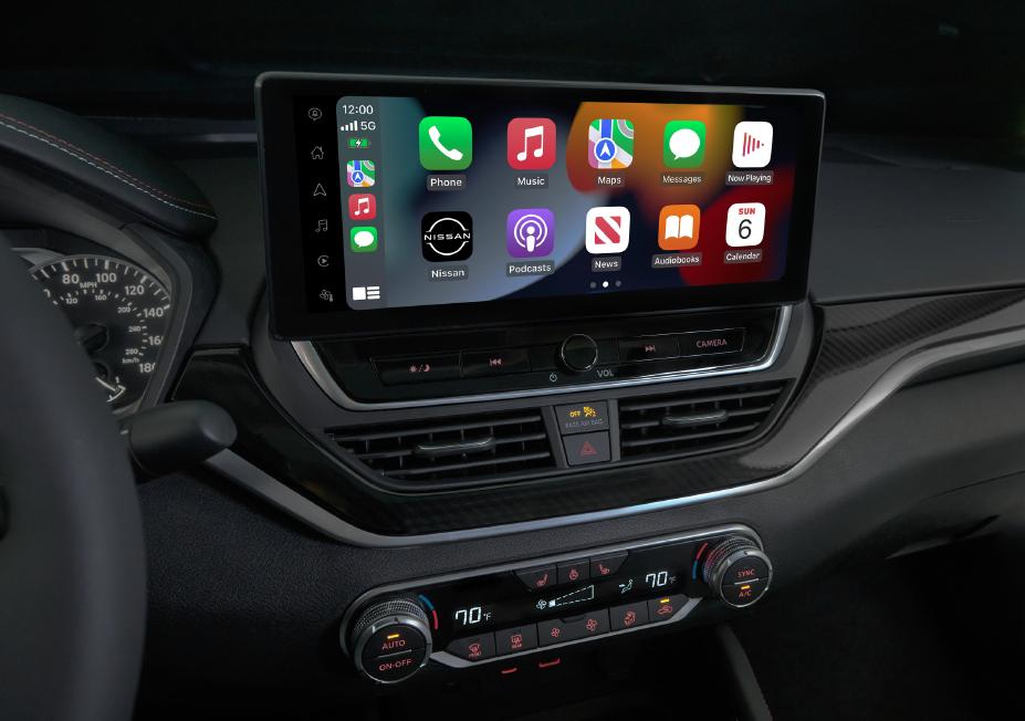 Nissan CarPlay troubleshooting visual guide